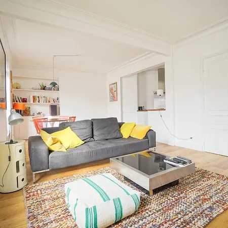 Beautiful Apartment In The 18Th District Of Paris Appartement