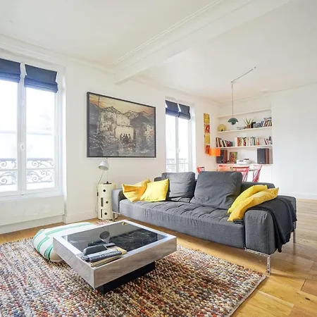 Beautiful Apartment In The 18Th District Of Paris * Parijs