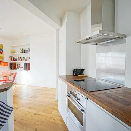Appartement Beautiful Apartment In The 18Th District Of Paris Parijs