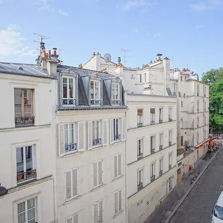 Appartement Beautiful Apartment In The 18Th District Of Paris Parijs